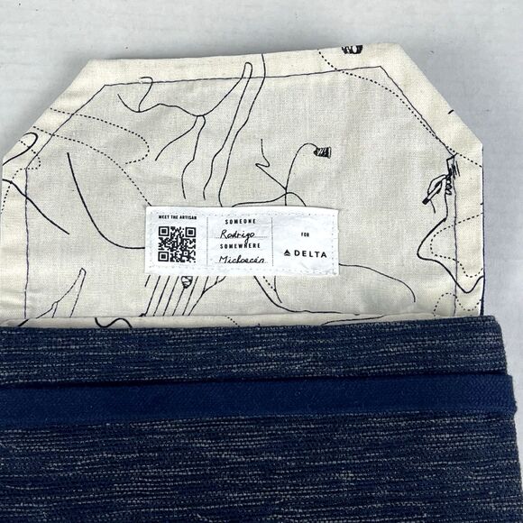 Delta Airlines Someone Somewhere Amenity Kit Pouch Cloth Travel Bag Lot of 3 - Picture 9 of 12